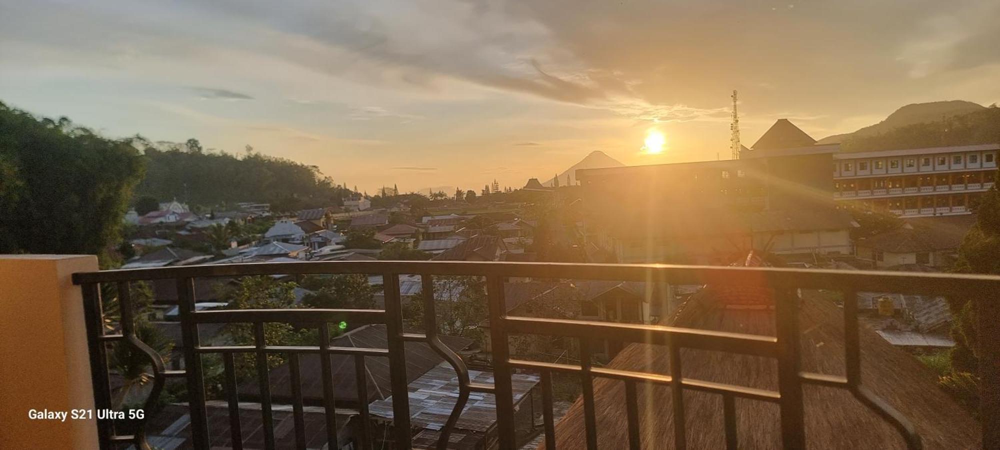 Bajawa-Roo Hotel Екстер'єр фото