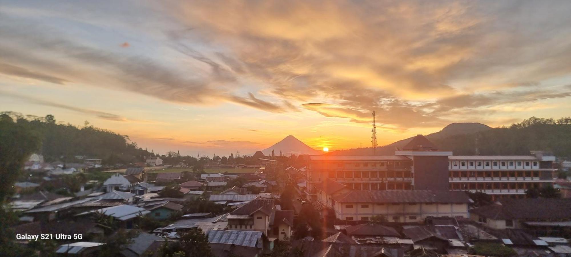 Bajawa-Roo Hotel Екстер'єр фото