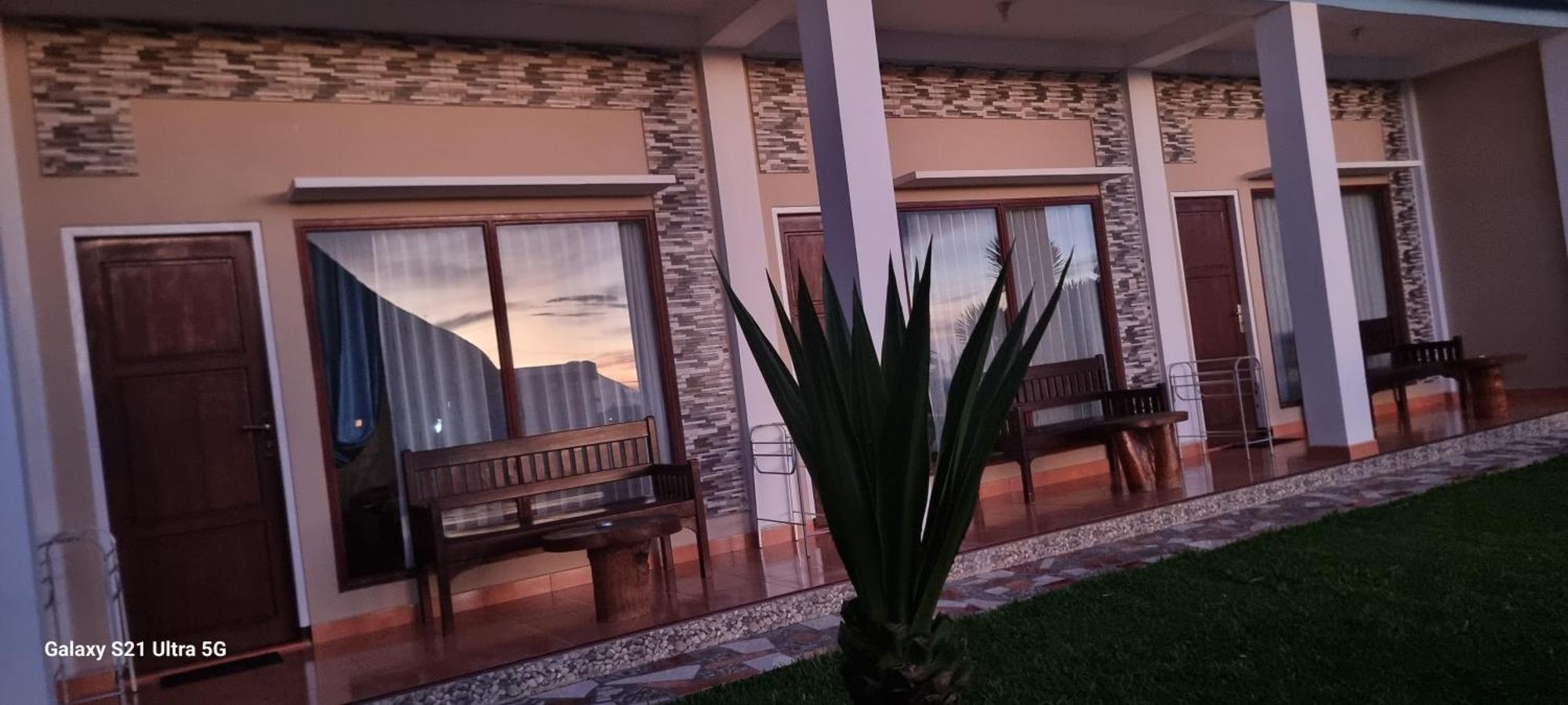 Bajawa-Roo Hotel Екстер'єр фото