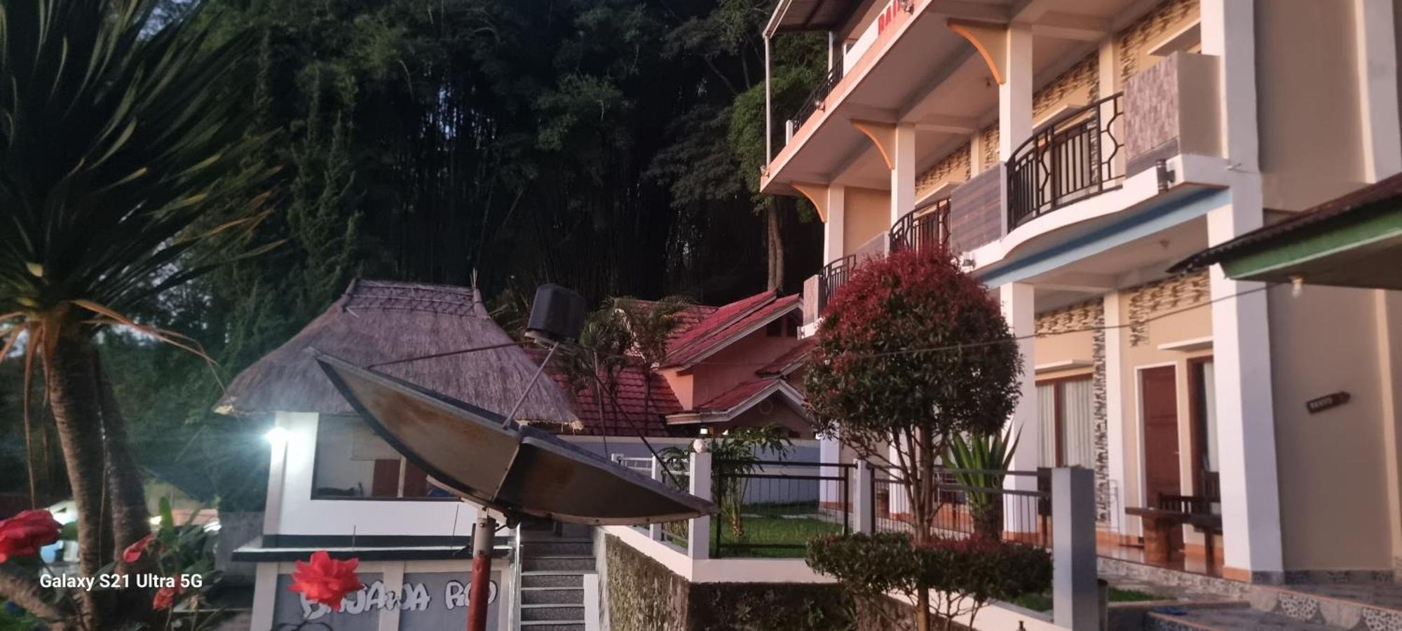 Bajawa-Roo Hotel Екстер'єр фото